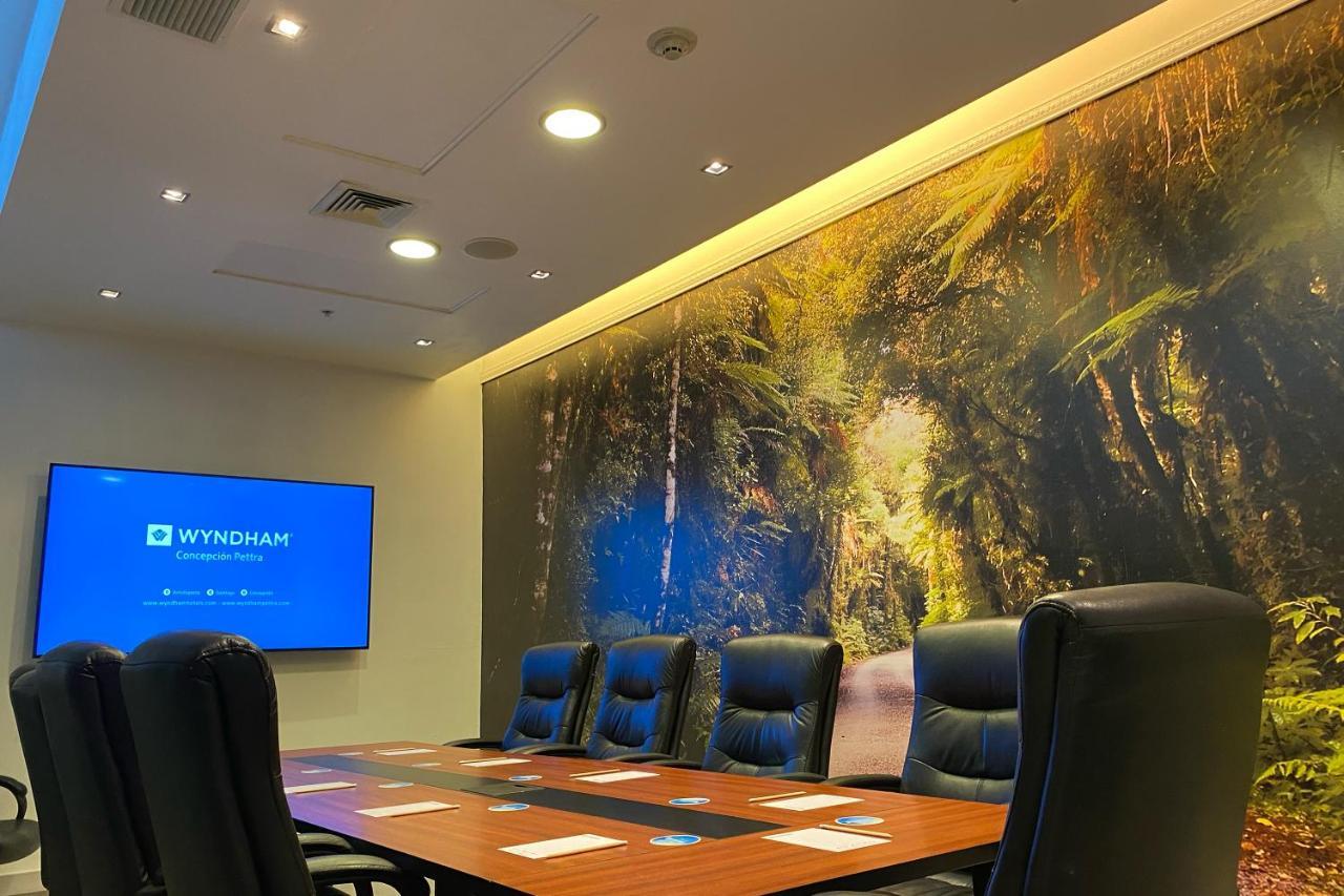 Wyndham Concepcion Pettra 호텔 외부 사진 Boardroom at the Wyndham London West End