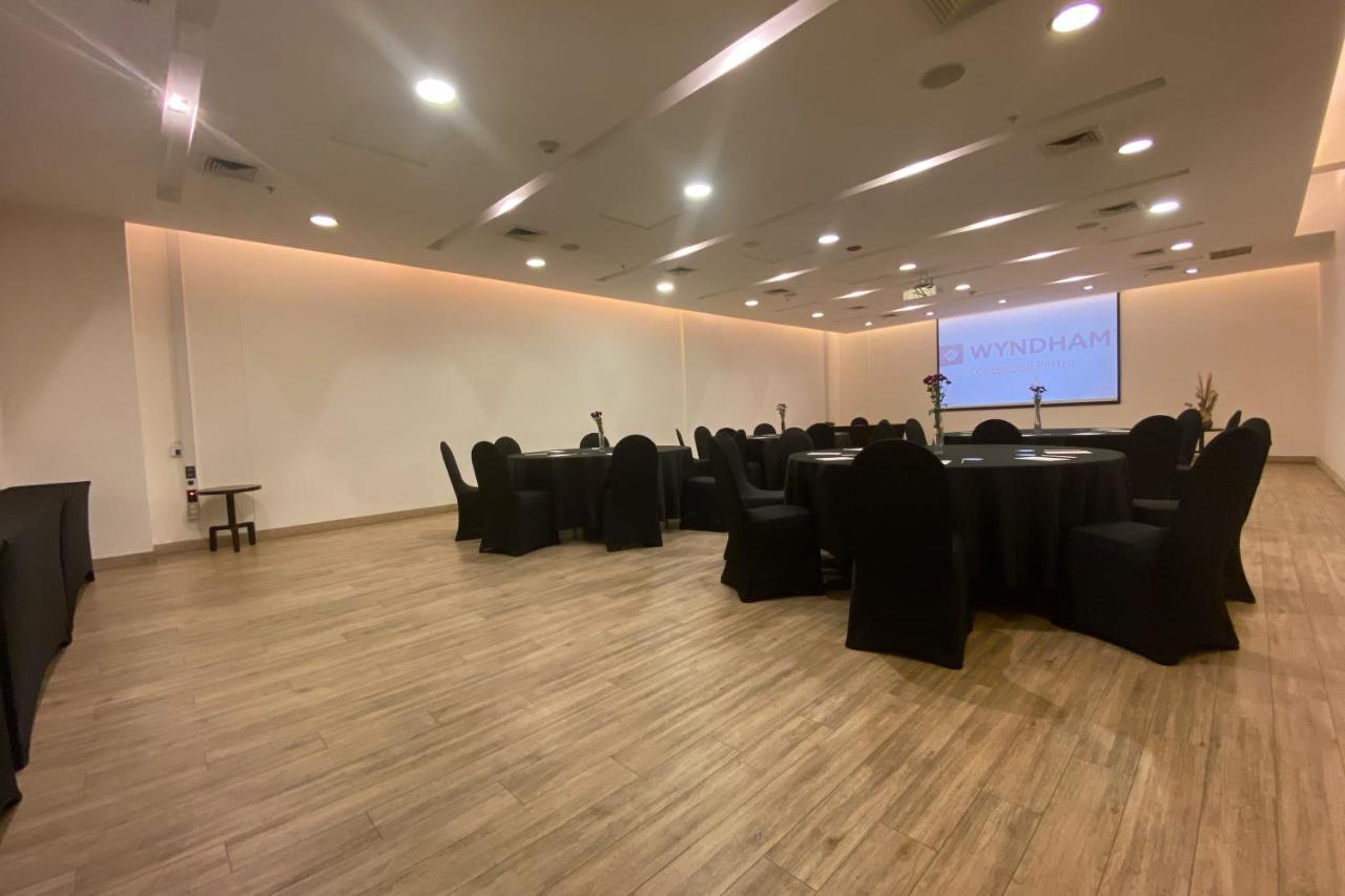 Wyndham Concepcion Pettra 호텔 외부 사진 The 2019 conference