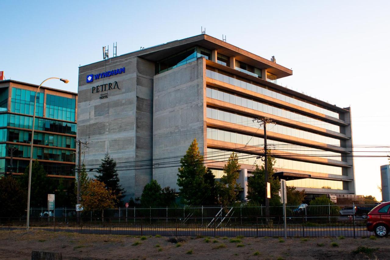 Wyndham Concepcion Pettra 호텔 외부 사진 Pettera headquarters in Oulu